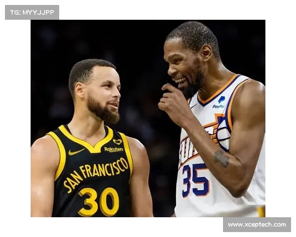 NBA老照片:被嫌弃的库里与他的NBA首秀 NBA老照片:被嫌弃的库里与他的NBA首秀